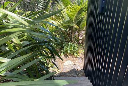 Palm Beach Island Retreat with Scenic Views - Waiheke Island, New Zealand