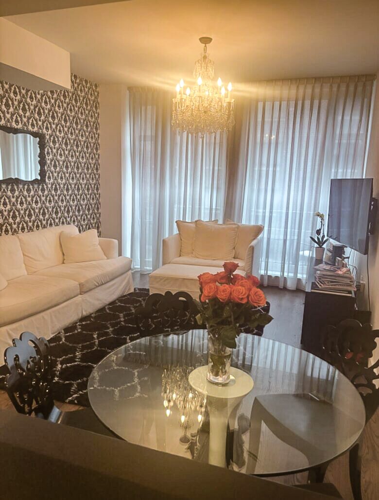 Walnut & Glass Urban Haven - New York City, New York