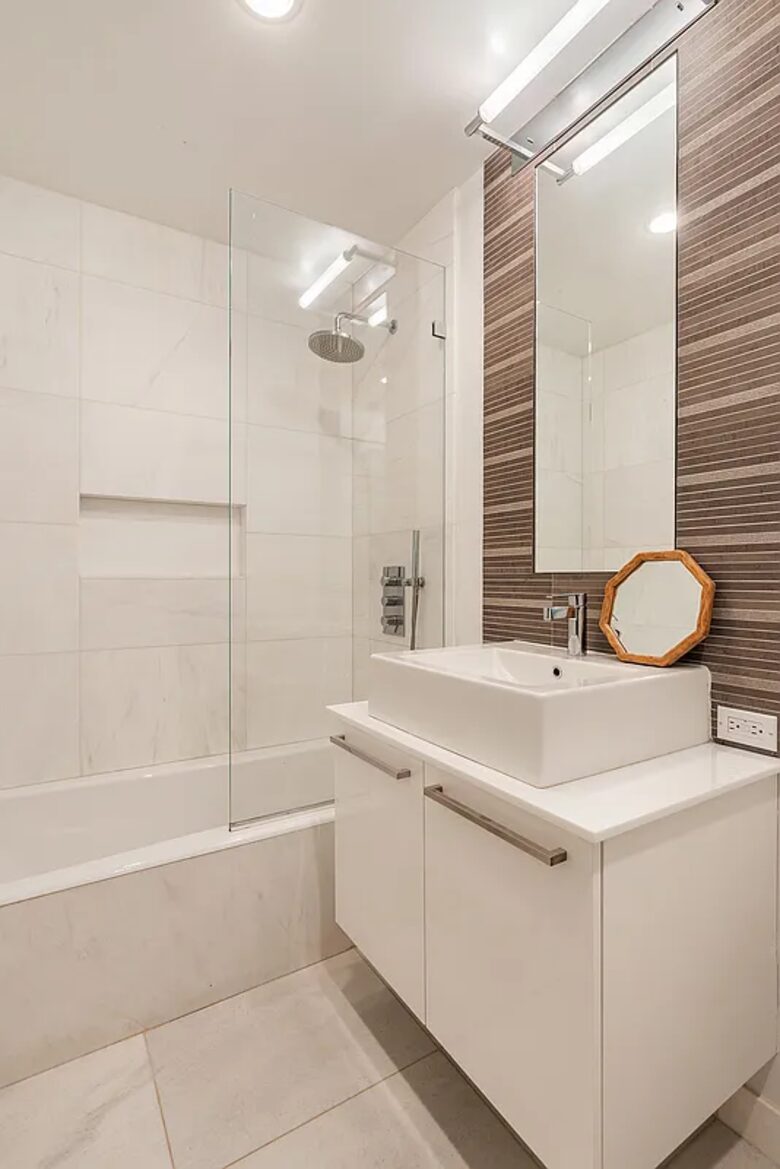 Walnut & Glass Urban Haven - New York City, New York