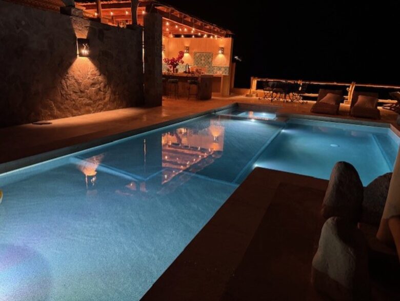 Beautiful Beachfront Hacienda - Baja California Sur, Mexico