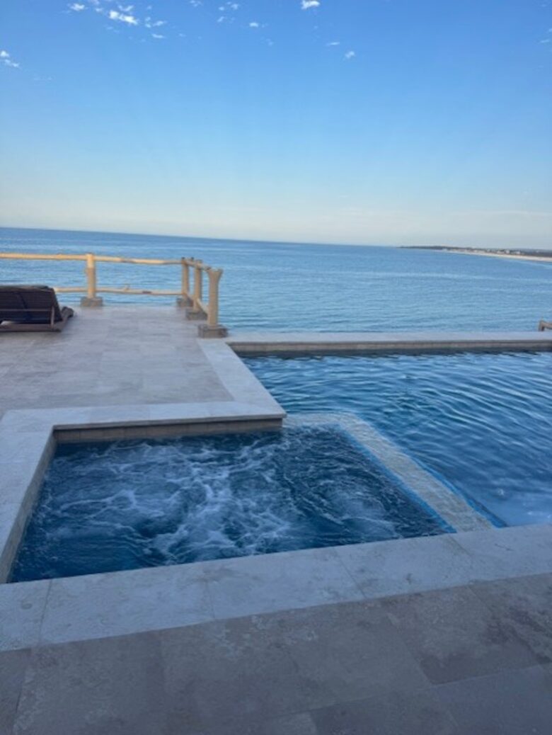 Beautiful Beachfront Hacienda - Baja California Sur, Mexico