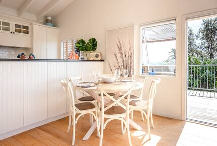 Tranquil Waiheke Getaway - Waiheke Island, New Zealand