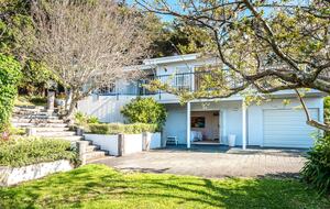 Tranquil Waiheke Getaway - Onetangi > Waiheke Island, New Zealand
