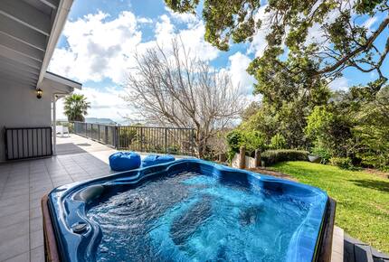 Tranquil Waiheke Getaway - Waiheke Island, New Zealand