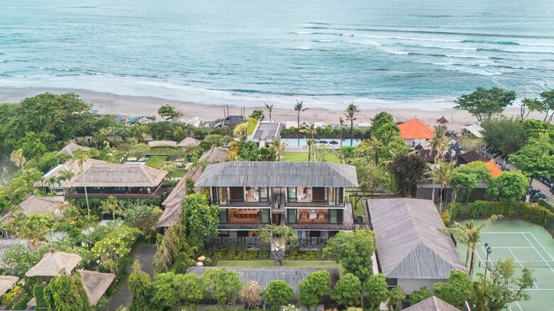 Modern Balinese Masterpiece by the Sea - Kabupaten Badung, Indonesia