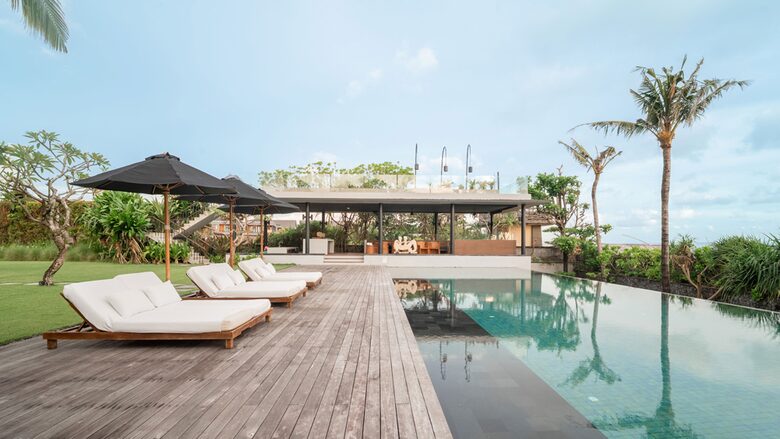 Modern Balinese Masterpiece by the Sea - Kabupaten Badung, Indonesia