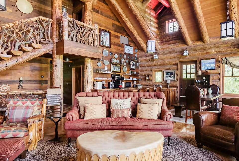 Handcrafted Log Home on 70 Acres in the Colorado Mountains - Gypsum, Colorado