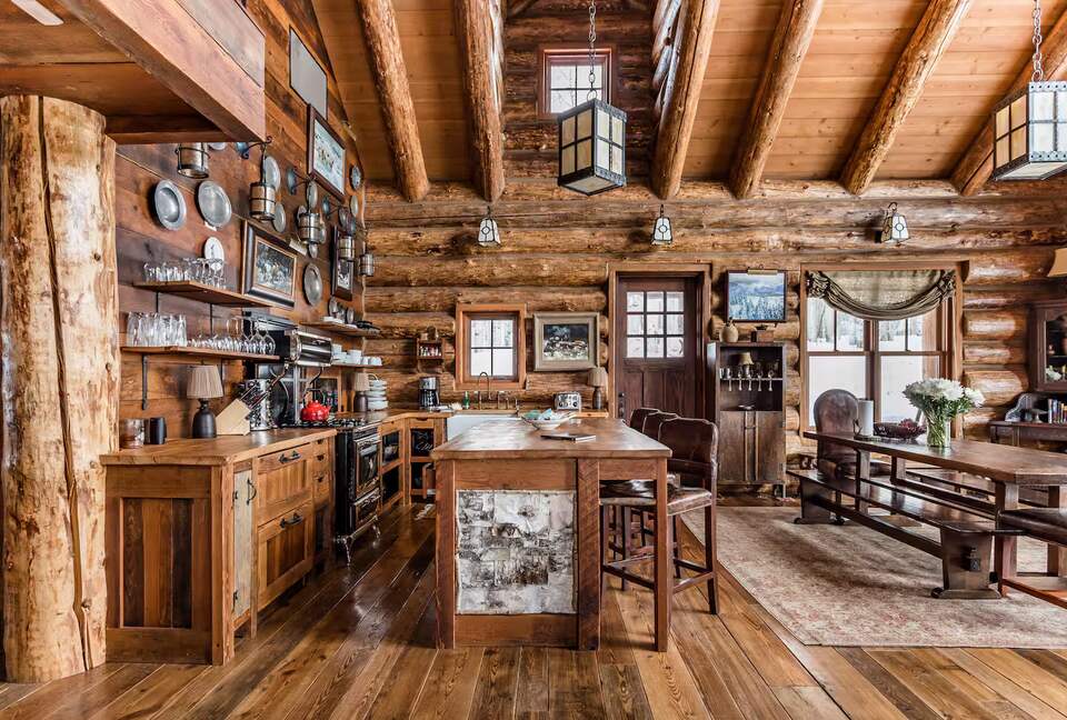 Handcrafted Log Home on 70 Acres in the Colorado Mountains - Gypsum, Colorado