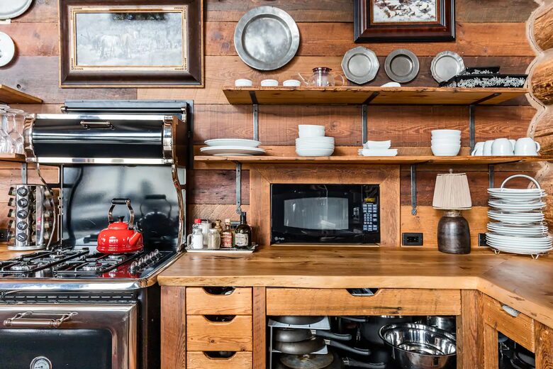 Handcrafted Log Home on 70 Acres in the Colorado Mountains - Gypsum, Colorado