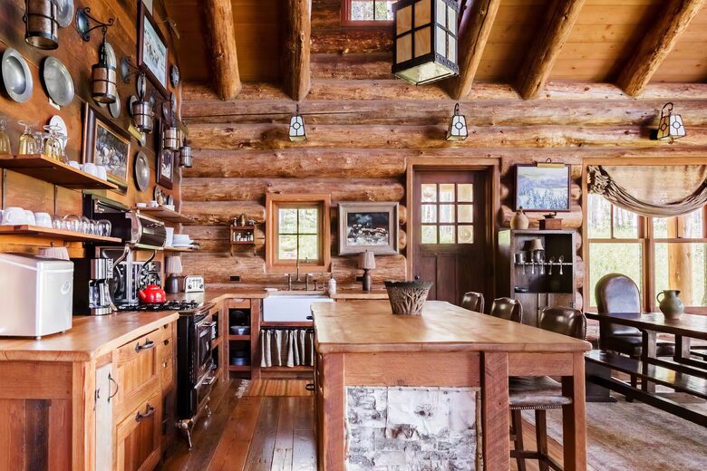 Handcrafted Log Home on 70 Acres in the Colorado Mountains - Gypsum, Colorado