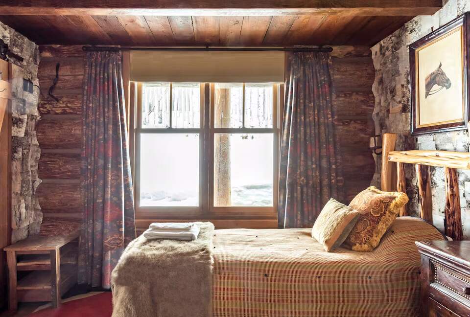 Handcrafted Log Home on 70 Acres in the Colorado Mountains - Gypsum, Colorado