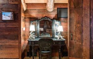 Handcrafted Log Home on 70 Acres in the Colorado Mountains - Gypsum, Colorado