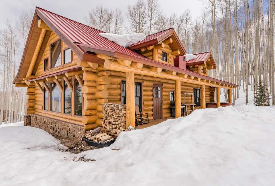 Handcrafted Log Home on 70 Acres in the Colorado Mountains - Gypsum, Colorado