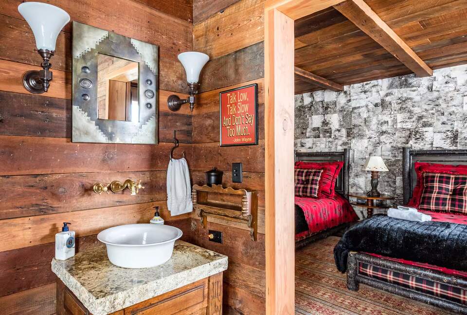 Handcrafted Log Home on 70 Acres in the Colorado Mountains - Gypsum, Colorado