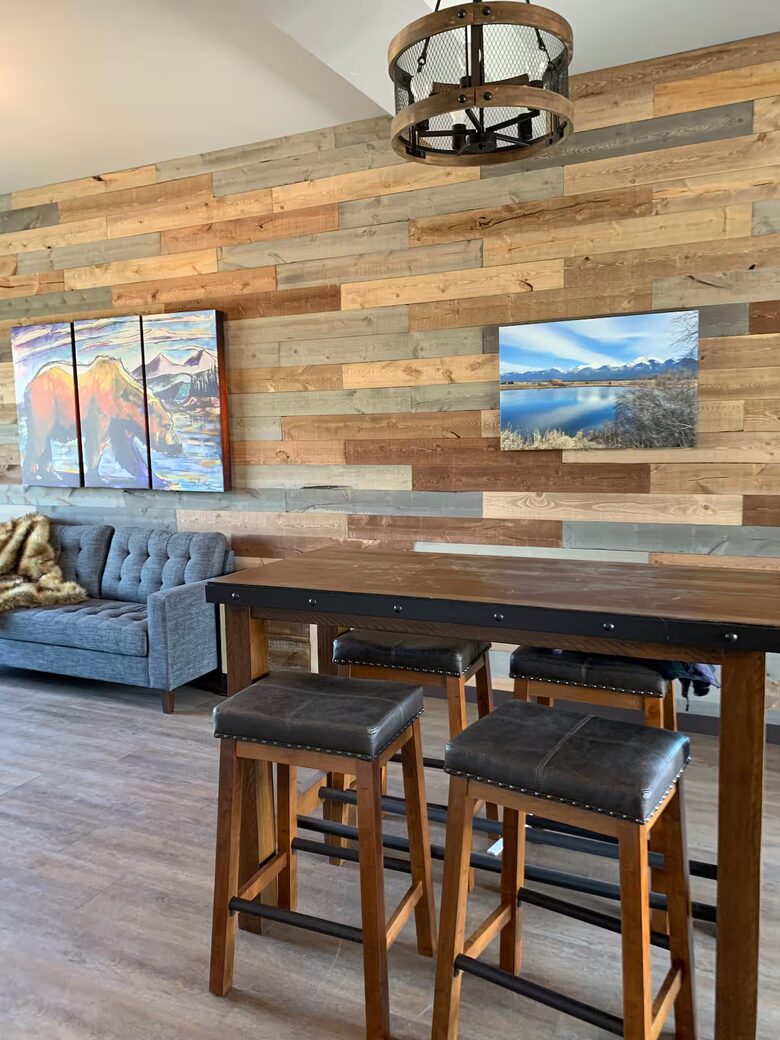 Tranquil Montana Retreat with Sweeping Views - Columbia Falls, Montana