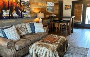 Tranquil Montana Retreat with Sweeping Views - Columbia Falls, Montana