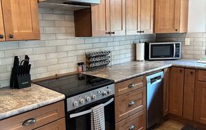 Tranquil Montana Retreat with Sweeping Views - Columbia Falls, Montana