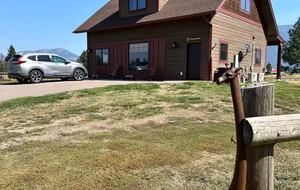 Tranquil Montana Retreat with Sweeping Views - Columbia Falls, Montana