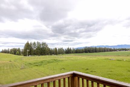 Northern Lights Hideaway - Columbia Falls, Montana