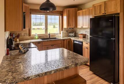 Northern Lights Hideaway - Columbia Falls, Montana