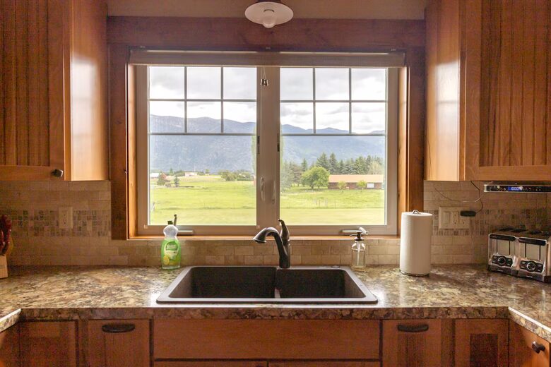 Northern Lights Hideaway - Columbia Falls, Montana