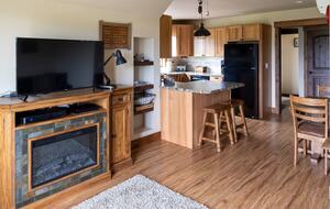 Northern Lights Hideaway - Columbia Falls, Montana