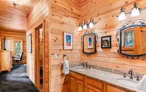 Three Bears Cabin - Breckenridge, Colorado