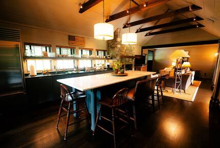 Luxury Farm Cabin Retreat with Pool & Countryside Views - Kingston Springs, Tennessee