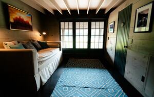 Luxury Farm Cabin Retreat with Pool & Countryside Views - Kingston Springs, Tennessee