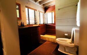 Luxury Farm Cabin Retreat with Pool & Countryside Views - Kingston Springs, Tennessee