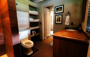 Luxury Farm Cabin Retreat with Pool & Countryside Views - Kingston Springs, Tennessee