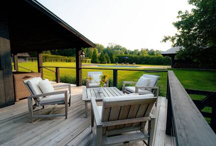 Luxury Farm Cabin Retreat with Pool & Countryside Views - Kingston Springs, Tennessee