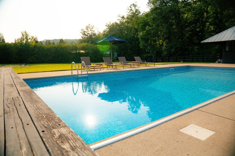 Luxury Farm Cabin Retreat with Pool & Countryside Views - Kingston Springs, Tennessee