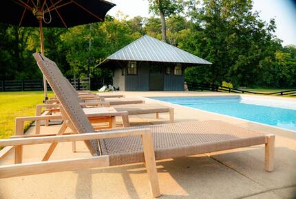 Luxury Farm Cabin Retreat with Pool & Countryside Views - Kingston Springs, Tennessee