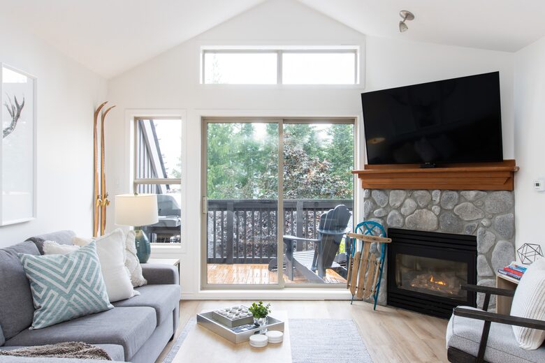 Ski-In/Ski-Out Alpine Retreat in Whistler - Whistler, Canada