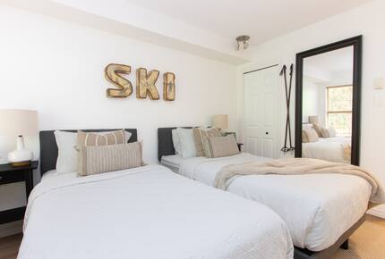 Ski-In/Ski-Out Alpine Retreat in Whistler - Whistler, Canada