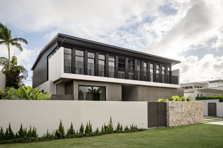 Ultra-Luxury Quay Residence - Noosaville, Australia