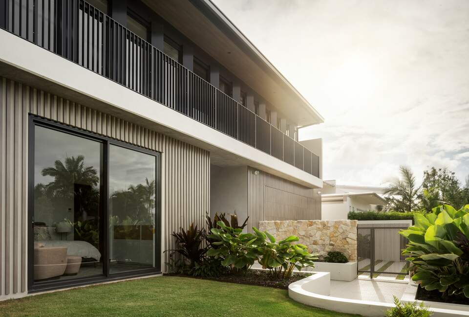 Ultra-Luxury Quay Residence - Noosaville, Australia
