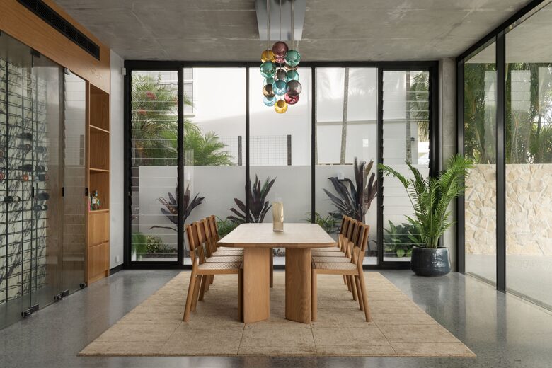 Ultra-Luxury Quay Residence - Noosaville, Australia