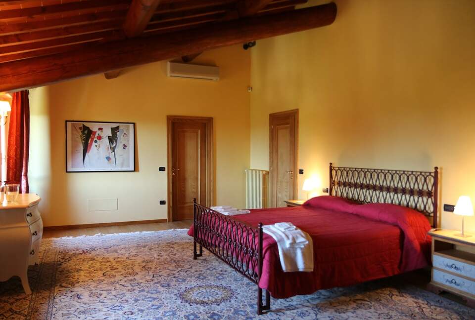 Tasteful Country Escape in the Heart of Tuscany - Ginestra, Italy