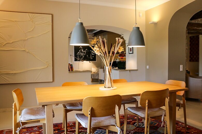 Timeless Farmhouse with Pool and Garden in Provence - Plan-d'Orgon, France