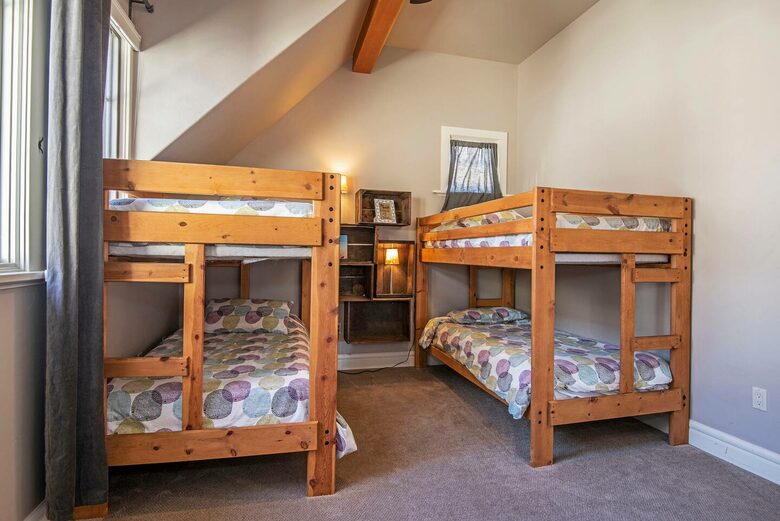 Stylish Home with Hot Tub & Walkable Location - Bend, Oregon