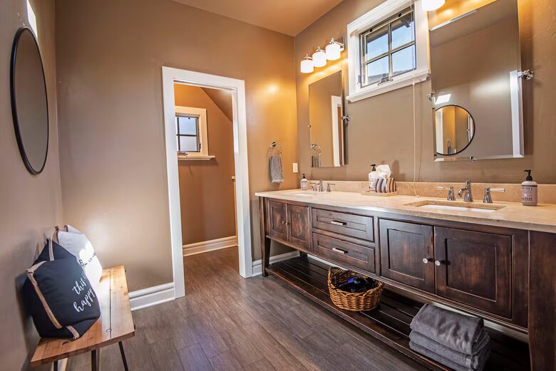 Stylish Home with Hot Tub & Walkable Location - Bend, Oregon