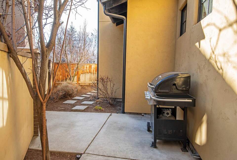 Stylish Home with Hot Tub & Walkable Location - Bend, Oregon