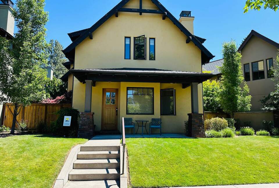 Stylish Home with Hot Tub & Walkable Location - Bend, Oregon