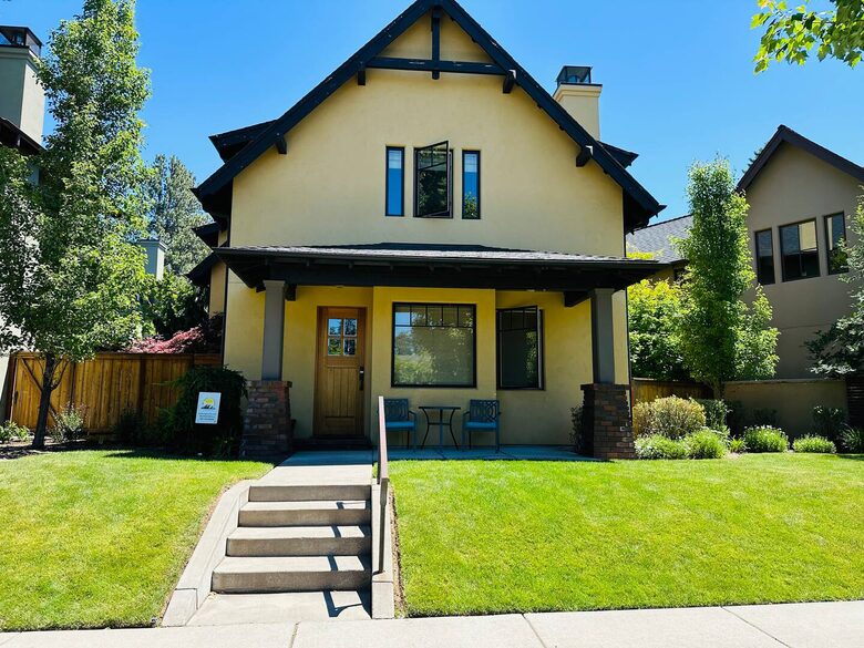 Stylish Home with Hot Tub & Walkable Location - Bend, Oregon