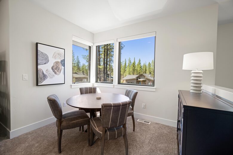Forestbrook Sophistication at Caldera Springs - Bend, Oregon