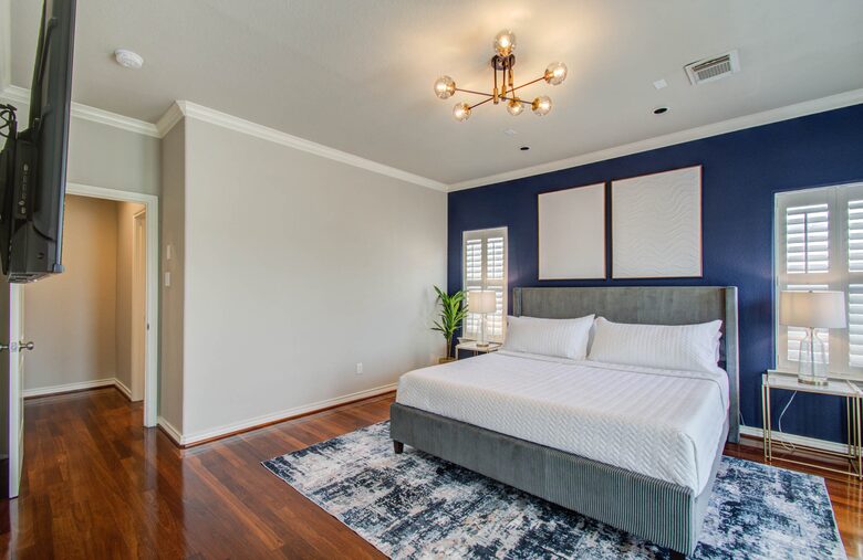 Cozy Heights Retreat - Houston, Texas