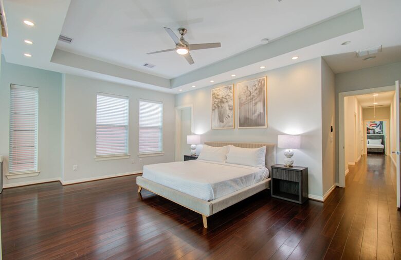 Walkable Houston Retreat with Modern Comforts - Houston, Texas