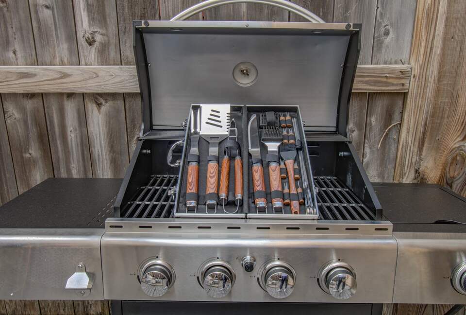 Walkable Houston Retreat with Modern Comforts - Houston, Texas